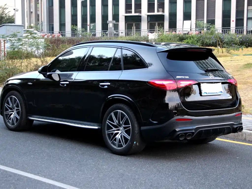 Mercedes-Benz GLC AMG 2024 AMG GLC 43 4MATIC купить на сайте DeffCars