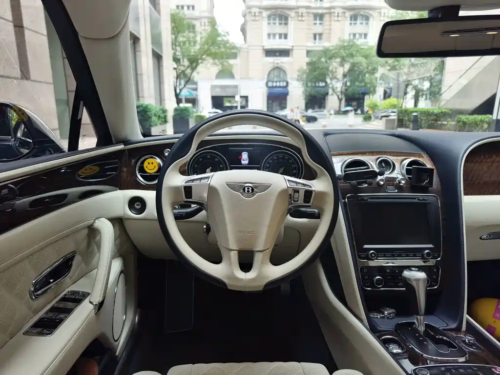 Flying Spur 2017 4.0T V8 S Standard Edition купить на сайте DeffCars