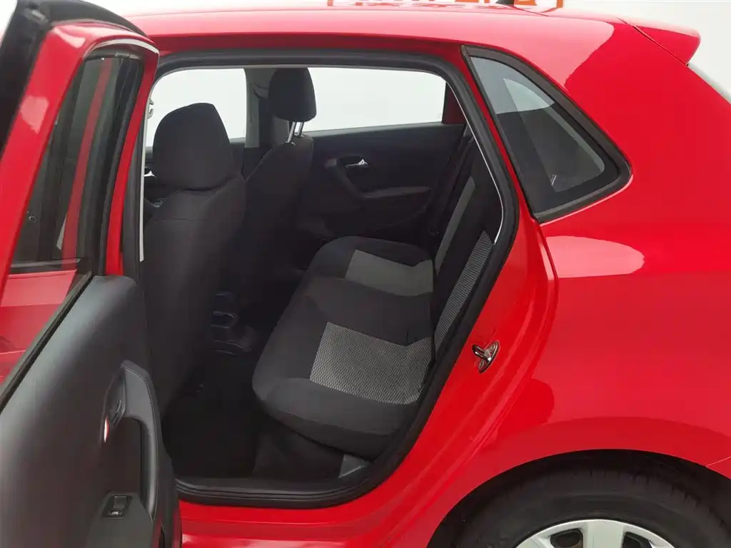 Polo 2013 1.4L manual fashion version купить на сайте DeffCars