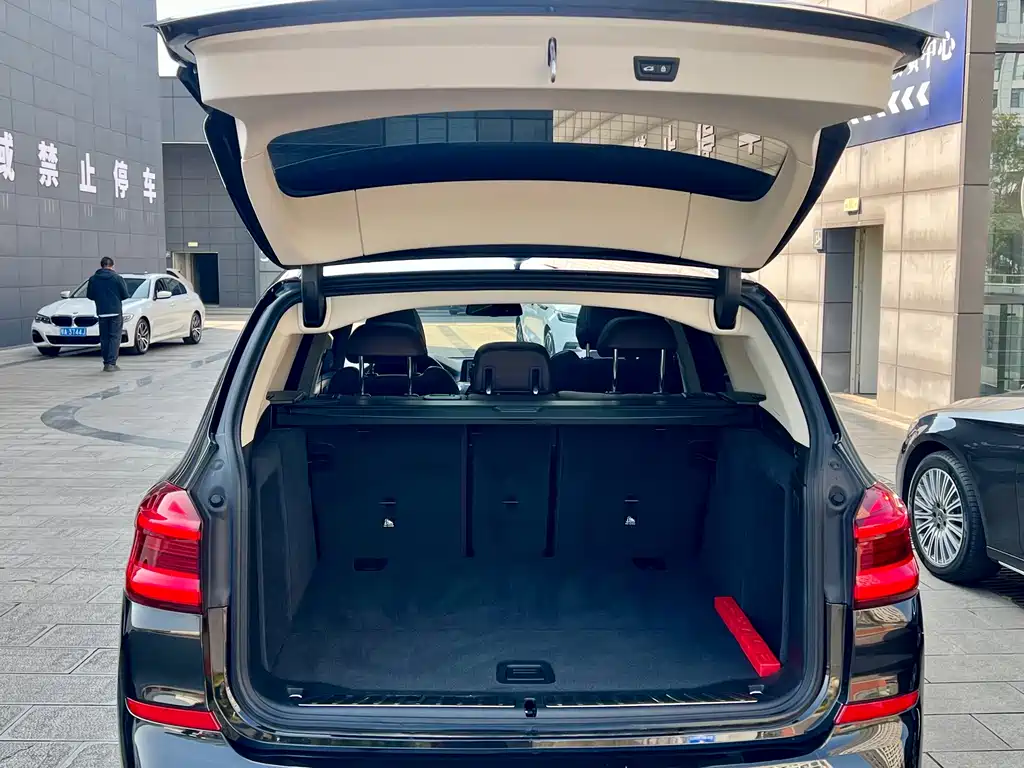 BMW X3 2021 xDrive28i M Sports Package купить на сайте DeffCars