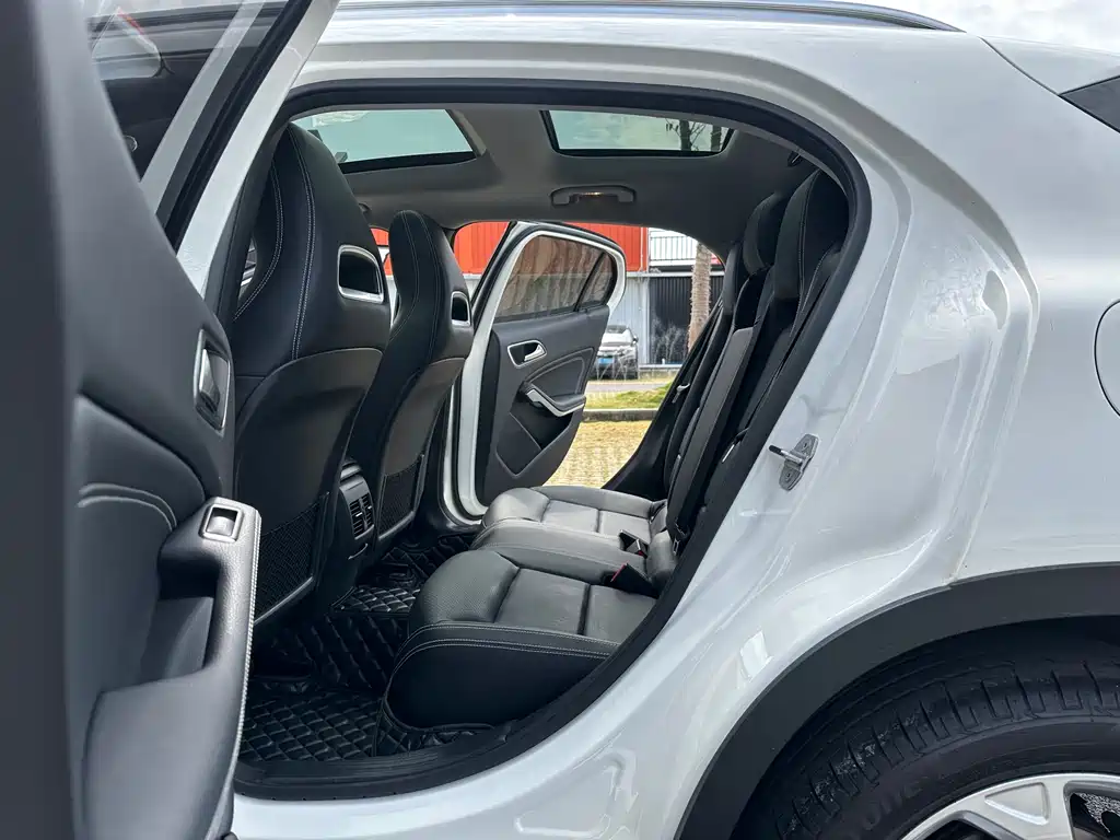 Mercedes-Benz GLA 2019 GLA 200 Dynamic купить на сайте DeffCars