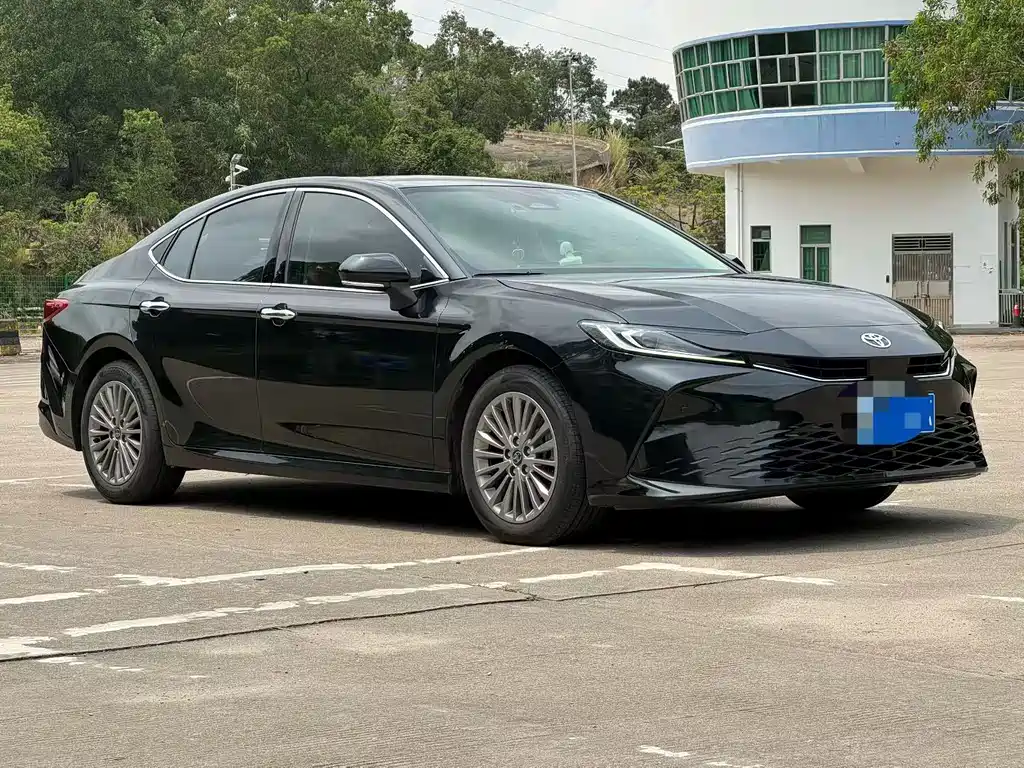 Camry 2024 2.0GVP Deluxe Edition купить на сайте DeffCars