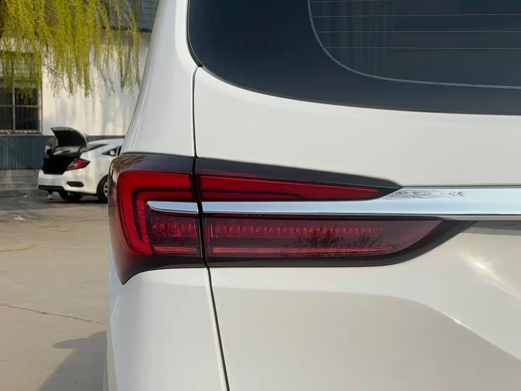 Buick GL8 2023 Land Business Class Smart Enjoyment купить на сайте DeffCars