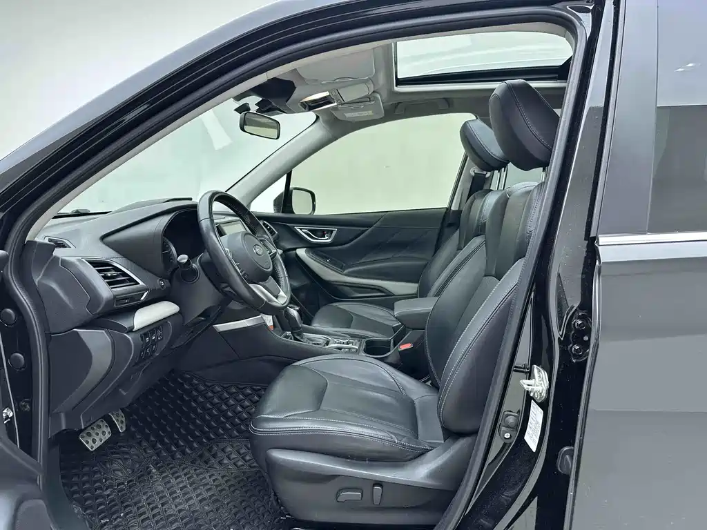 Forester 2022 2.0i AWD Ultimate EyeSight купить на сайте DeffCars