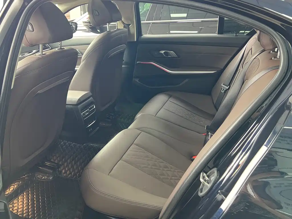BMW 3 Series 2024 325Li M Sports Night Package купить на сайте DeffCars