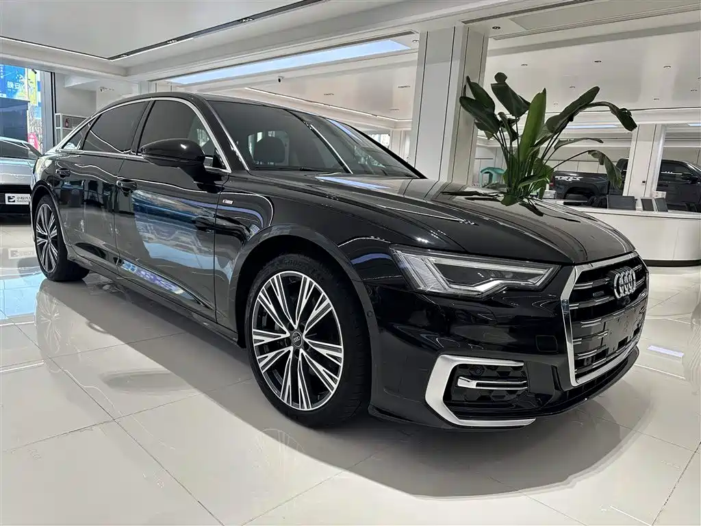 Audi A6L 2024 45 TFSI quattro exclusive dynamic model купить на сайте DeffCars