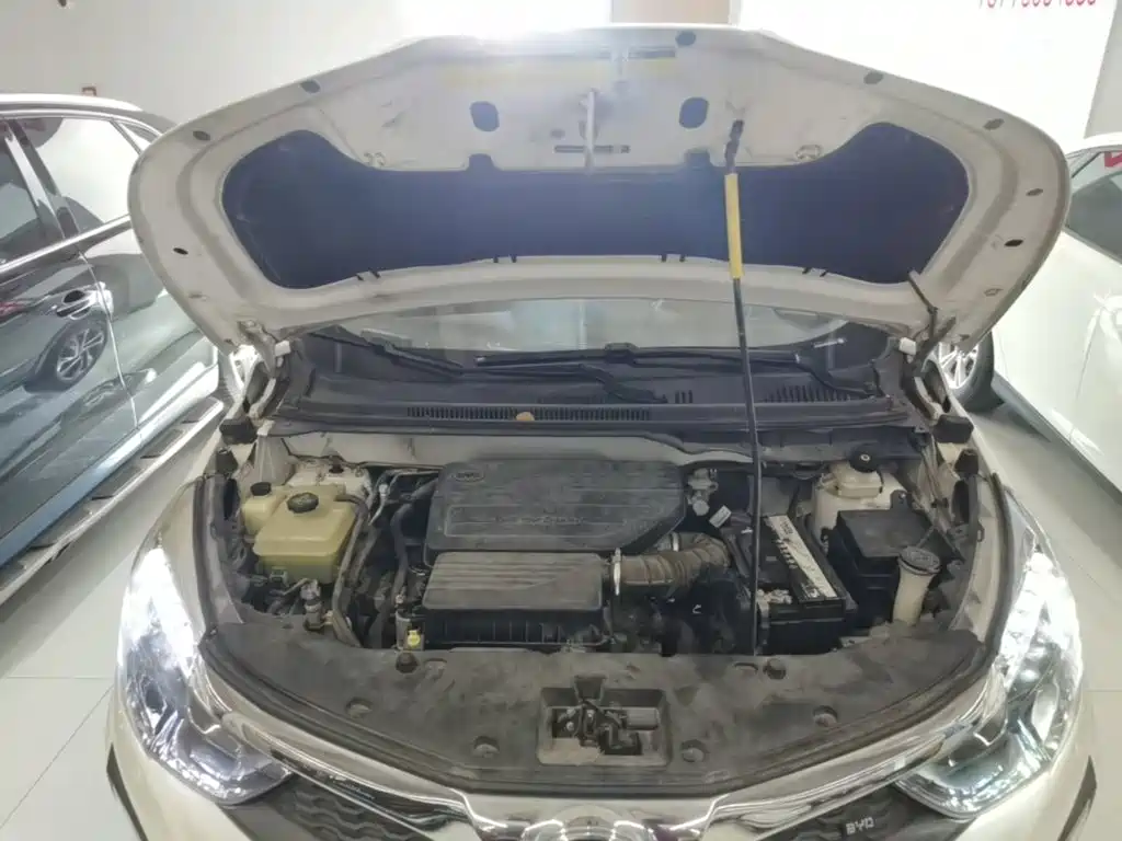 Yuan 2017 1.5L automatic cool interconnected model купить на сайте DeffCars