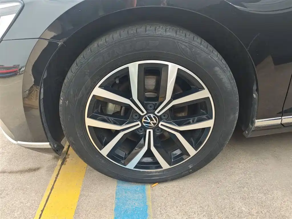 Magotan 2020 330TSI DSG leading model купить на сайте DeffCars