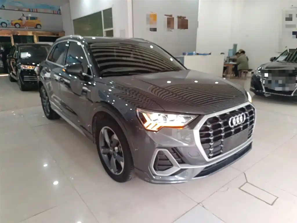 Audi Q3 2021 35 TFSI Fashionable and Dynamic купить на сайте DeffCars