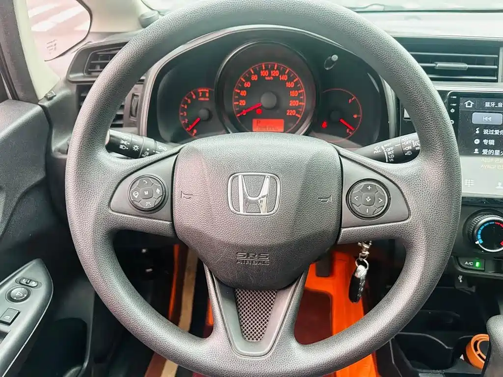 Fit 2018 1.5L CVT Comfort Sunroof Edition купить на сайте DeffCars