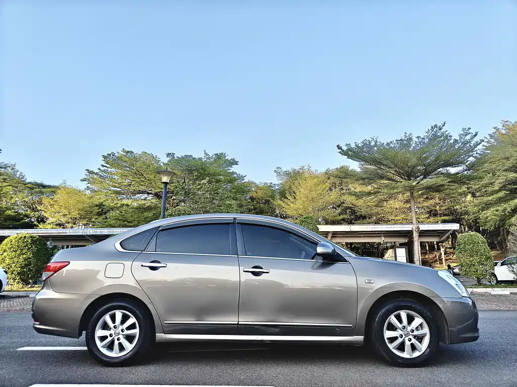 Sylphy 2016 Classic 1.6XE Automatic Leading Edition купить на сайте DeffCars