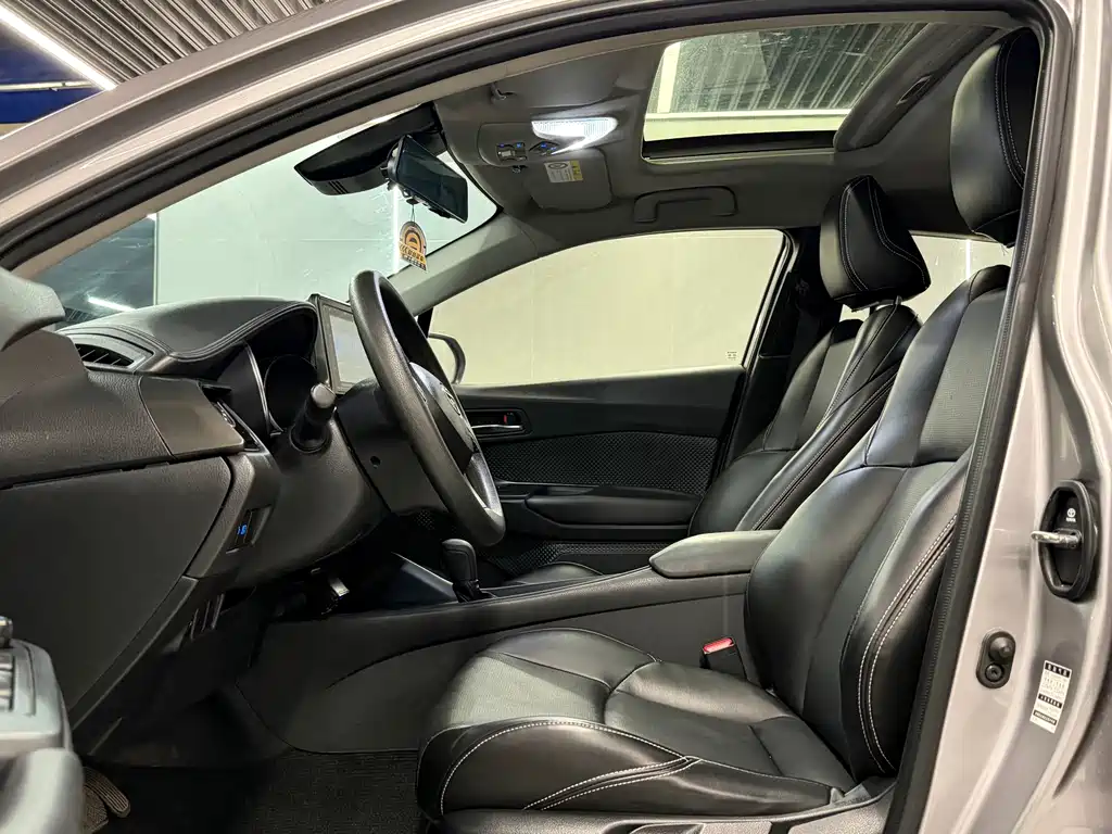 Yize IZOA 2021 2.0L Yixiang Edition купить на сайте DeffCars