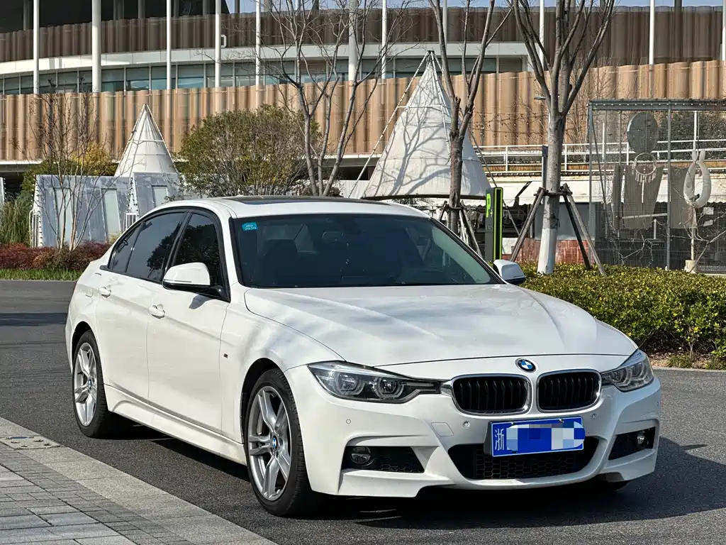 BMW 3 Series 2018 320Li Leading M Sports Package купить на сайте DeffCars