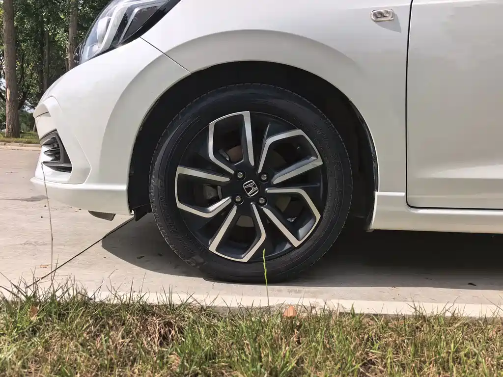 LIFE 2021 1.5L CVT SPO-SS Smart Edition купить на сайте DeffCars
