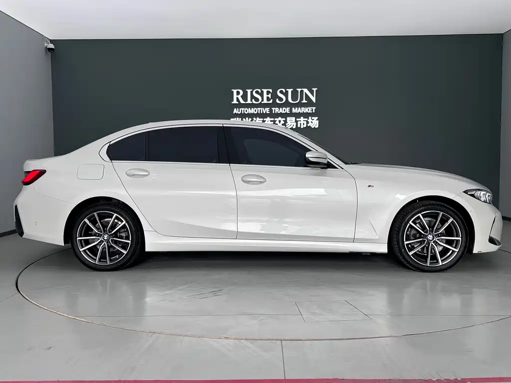 BMW 3 Series 2023 325Li M Sports Package купить на сайте DeffCars