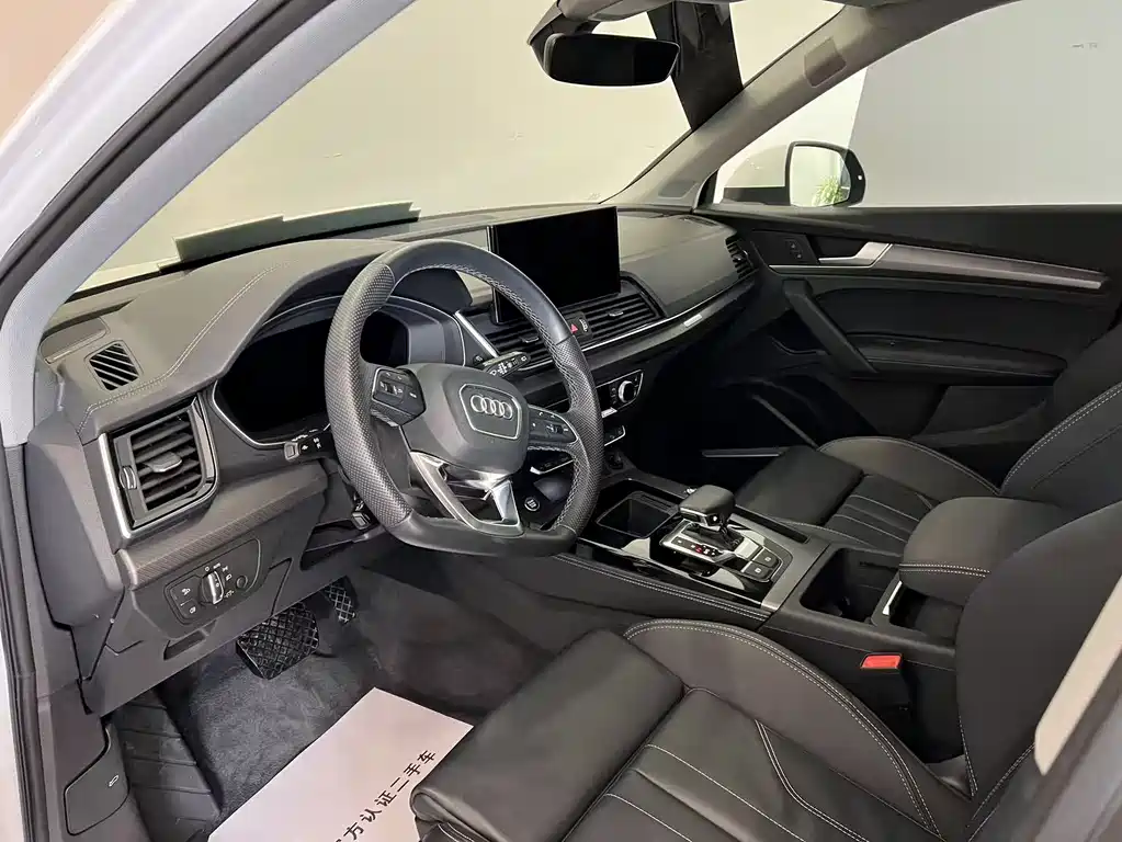 Audi Q5L 2022 45T luxury and dynamic model купить на сайте DeffCars