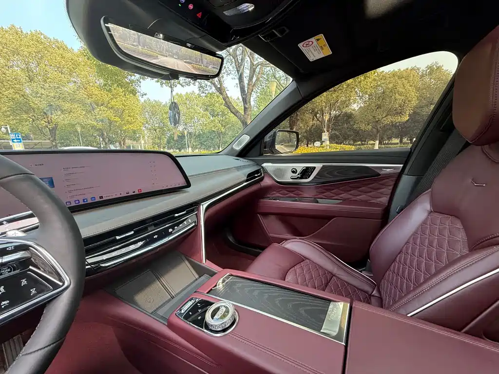 Cadillac CT6 2023 28T Platinum Type купить на сайте DeffCars