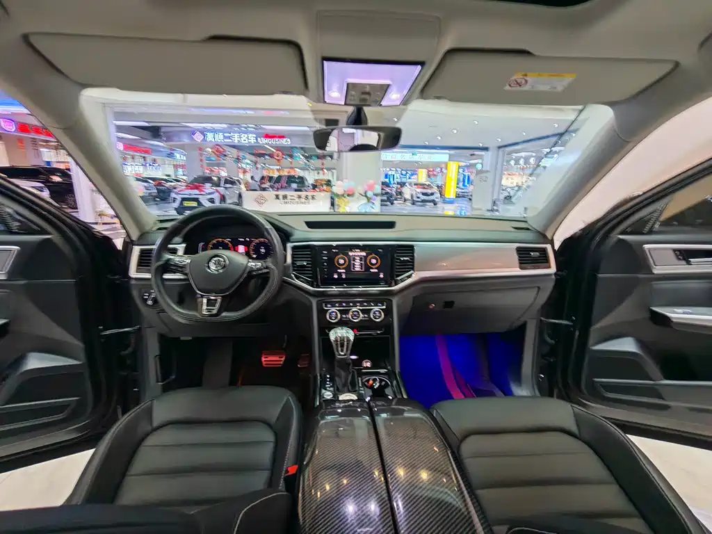 Touron 2020 facelift 380TSI four-wheel drive luxury version купить на сайте DeffCars