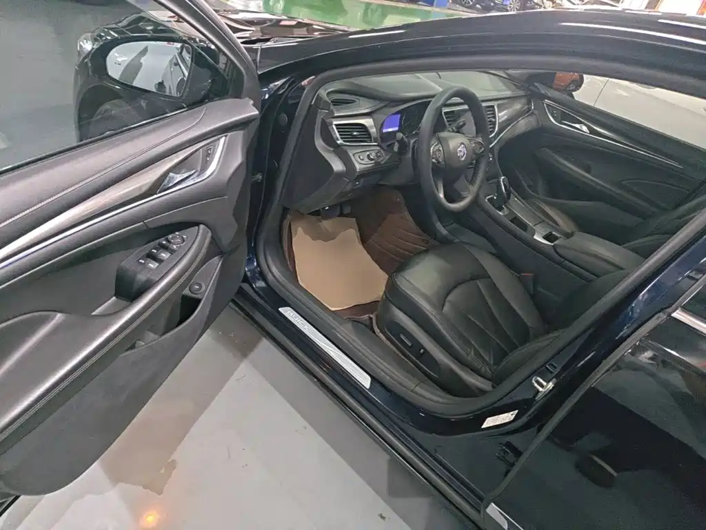 LaCrosse 2022 552T luxury model купить на сайте DeffCars