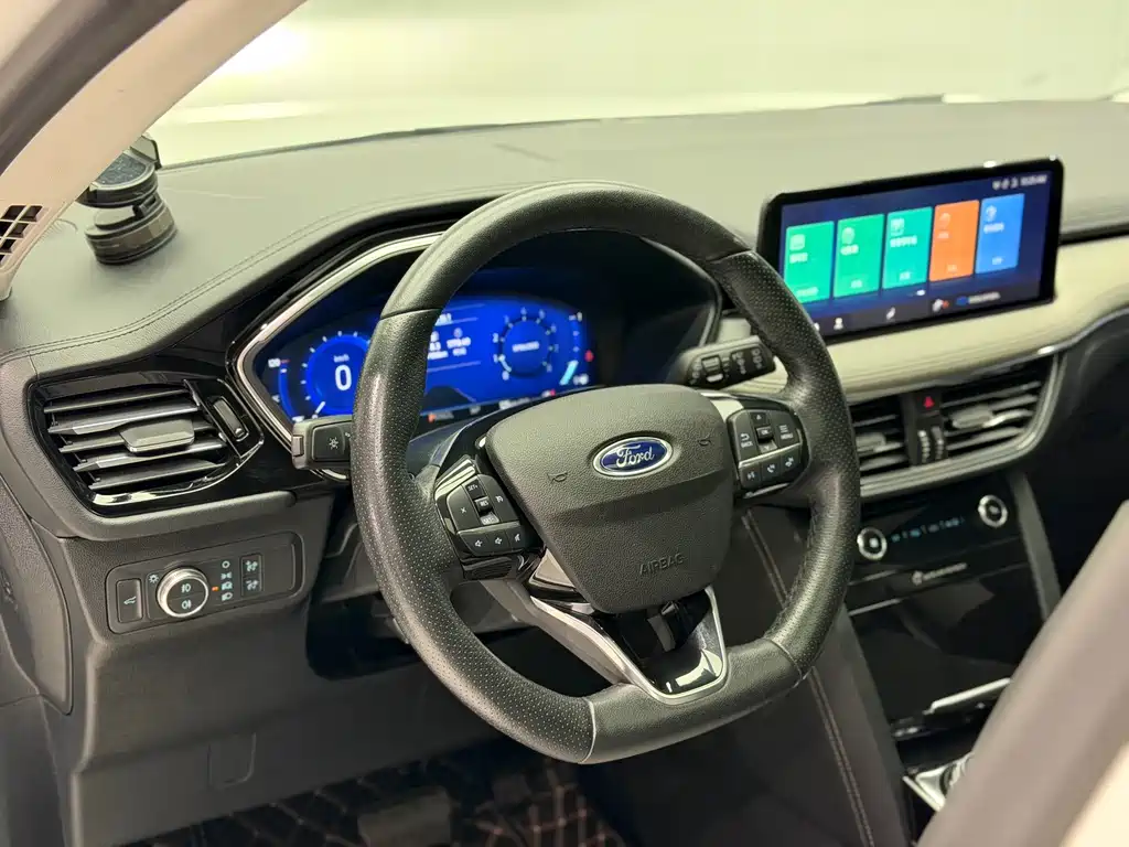 Ruiji 2020 EcoBoost 245 four-wheel drive premium model купить на сайте DeffCars