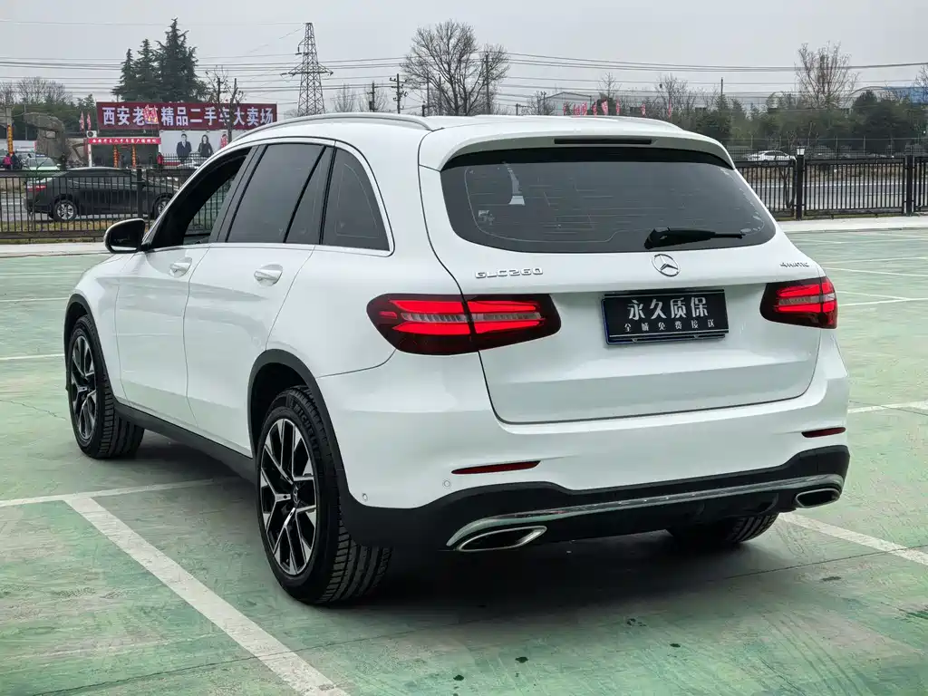 Mercedes-Benz GLC 2017 GLC 260 4MATIC Dynamic купить на сайте DeffCars