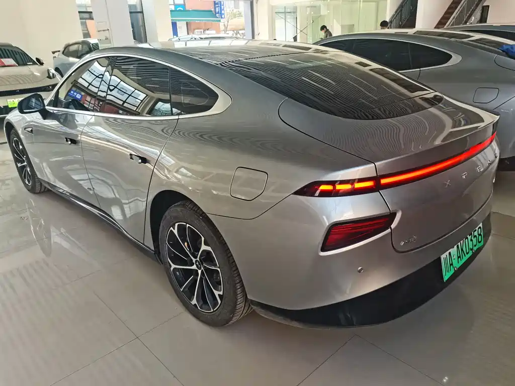 Xpeng P7 2022 480G купить на сайте DeffCars