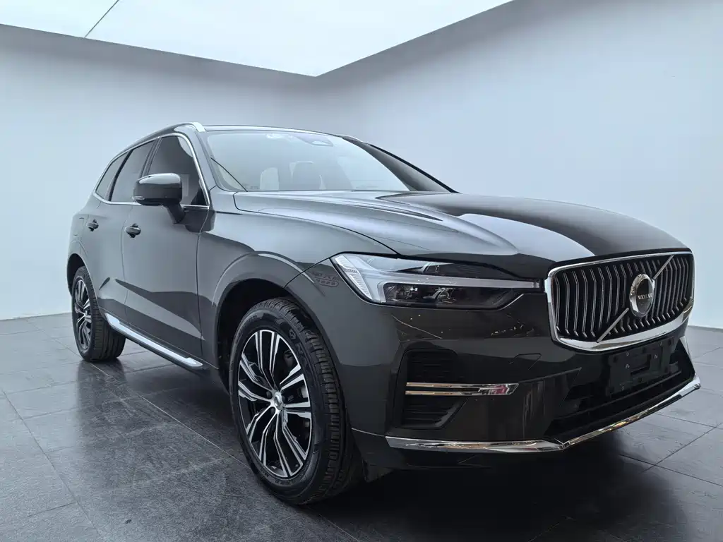 Volvo XC60 2022 B5 four-wheel drive Zhiyuan Deluxe Edition купить на сайте DeffCars