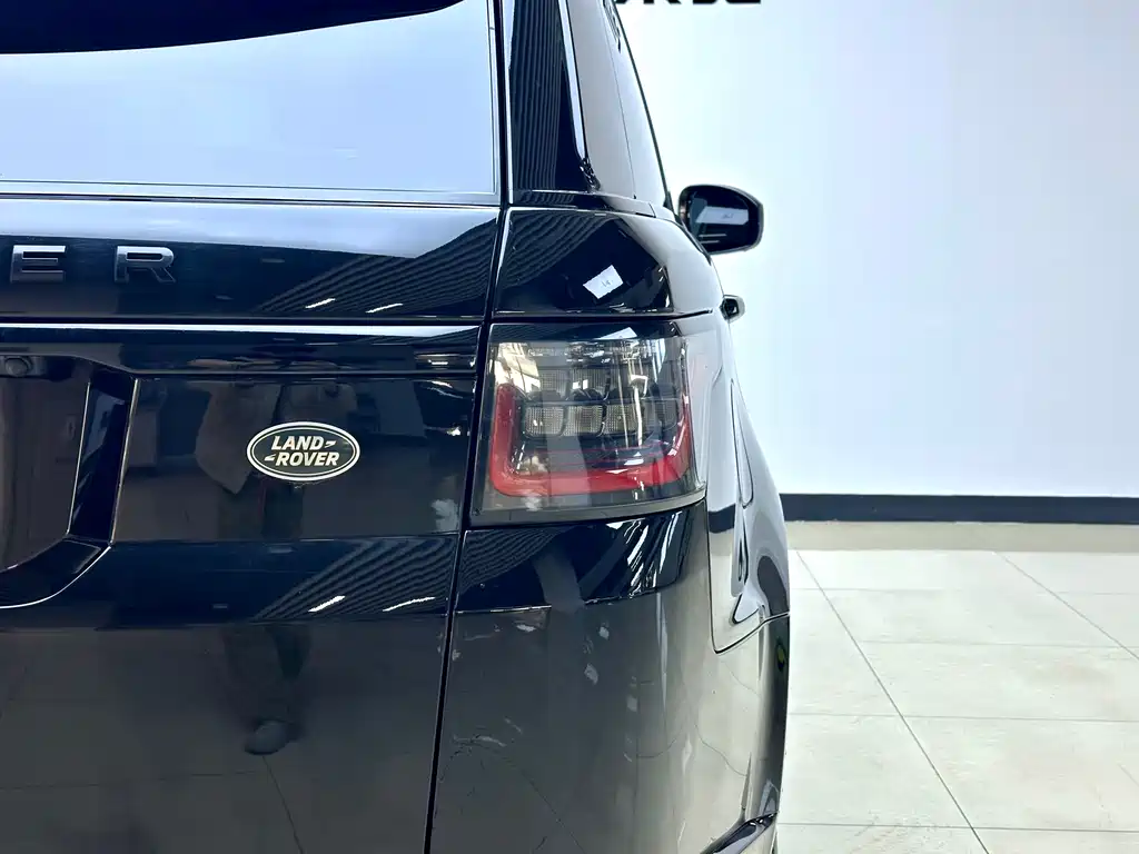 Range Rover Sport 2021 3.0 L6 Black Edition купить на сайте DeffCars