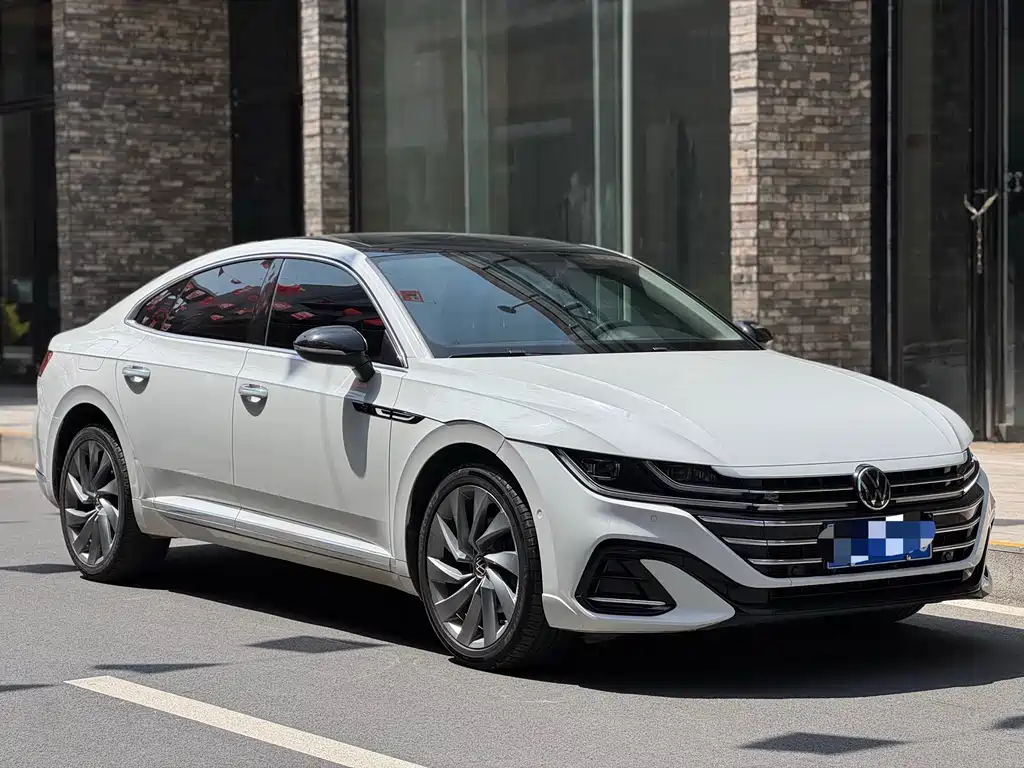 FAW-Volkswagen CC 2021 380TSI eye-catching version купить на сайте DeffCars