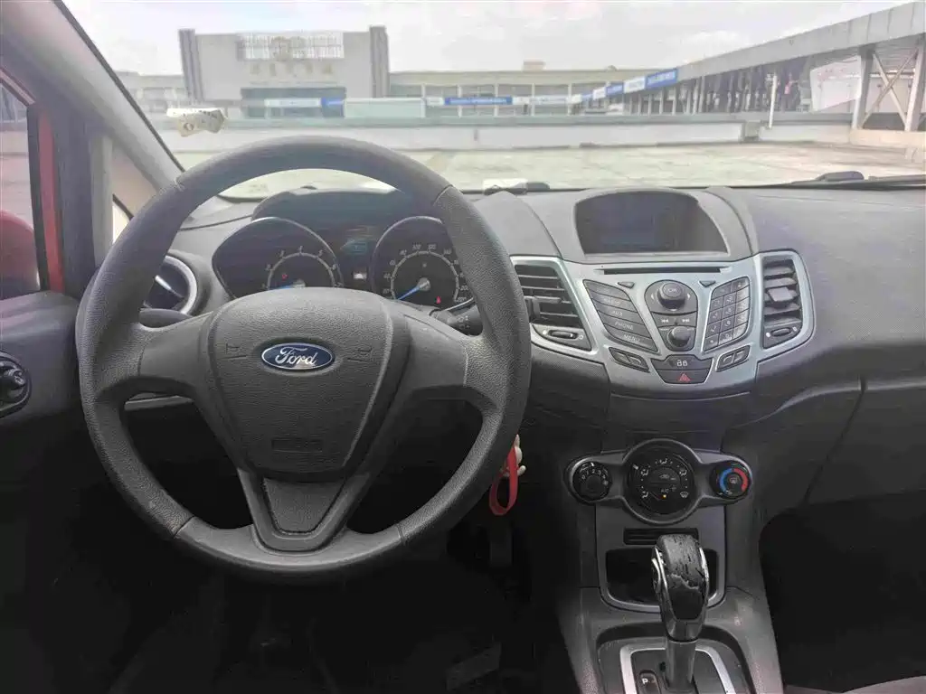 Carnival 2013 hatchback 1.5L automatic fashion model купить на сайте DeffCars