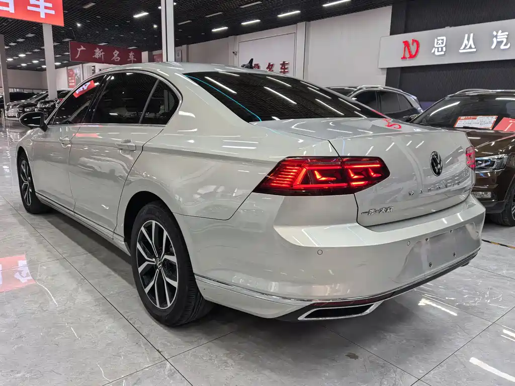 Magotan 2020 330TSI DSG leading model купить на сайте DeffCars