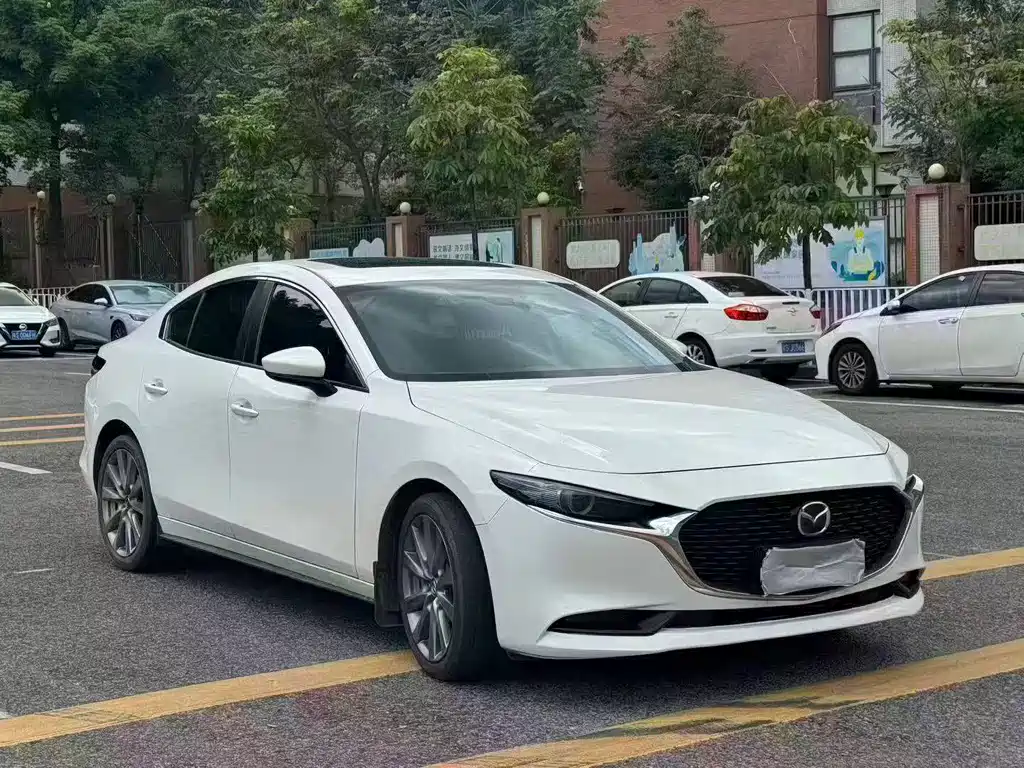 Mazda Axela 2021 2.0L Automatic Quality Edition купить на сайте DeffCars