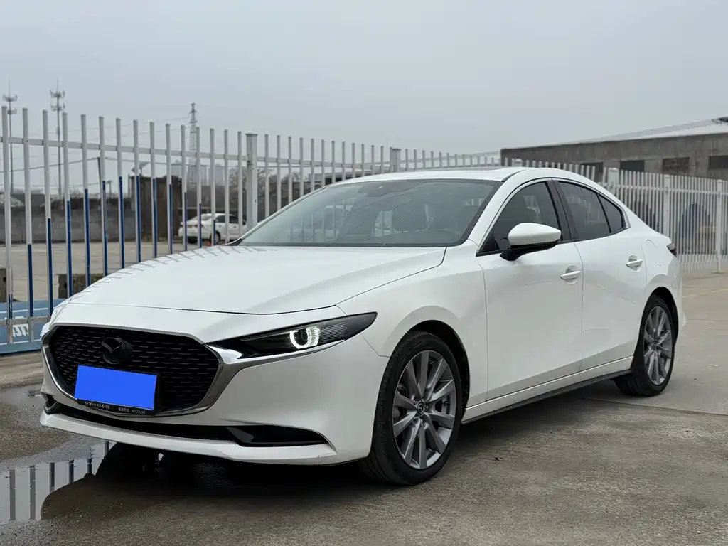 Mazda3 Angkesela 2020 2.0L Automatic Premium Edition купить на сайте DeffCars