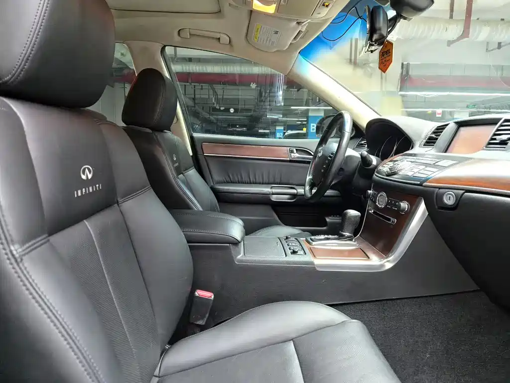 Infiniti M Series 2009 M35 купить на сайте DeffCars