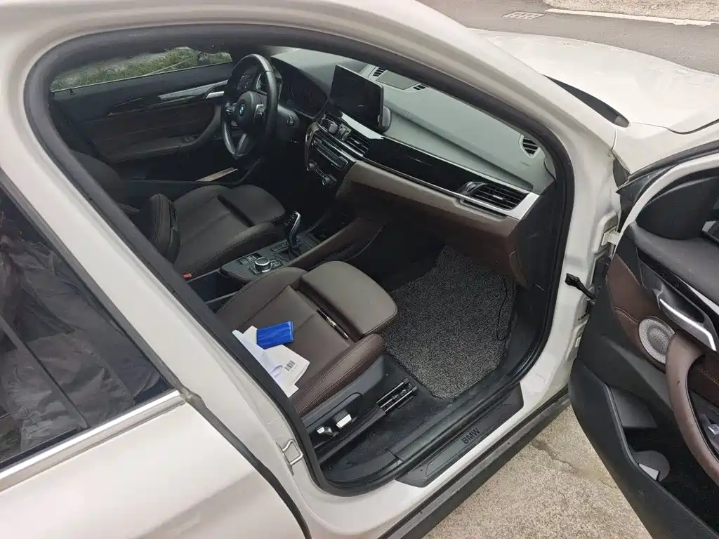 BMW X1 2022款 sDrive25Li 领先型 купить на сайте DeffCars