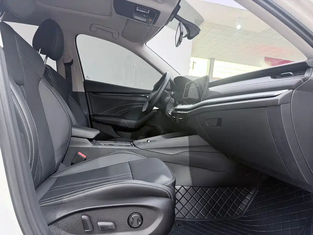 Octavia 2022 PRO TSI280 Luxury Edition купить на сайте DeffCars