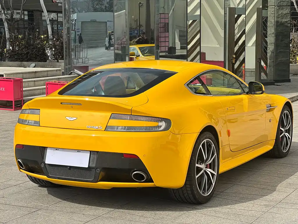 V8 Vantage 2012 4.7L S Coupe купить на сайте DeffCars
