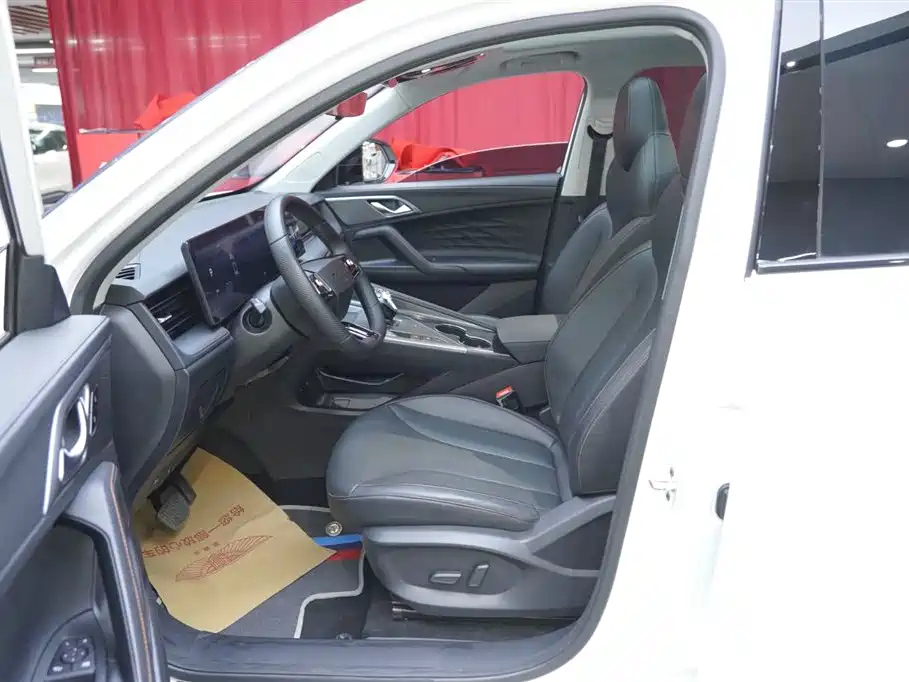 Roewe RX5 2023 1.5T Honor Sliding Screen Edition купить на сайте DeffCars