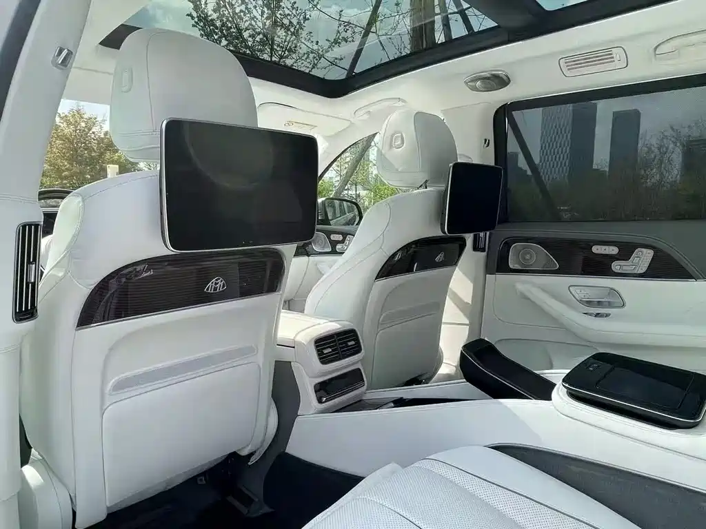 Maybach GLS 2022 GLS 600 4MATIC Gift Edition купить на сайте DeffCars