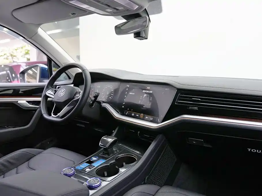 Touareg 2021 2.0TSI Ruishang Edition купить на сайте DeffCars