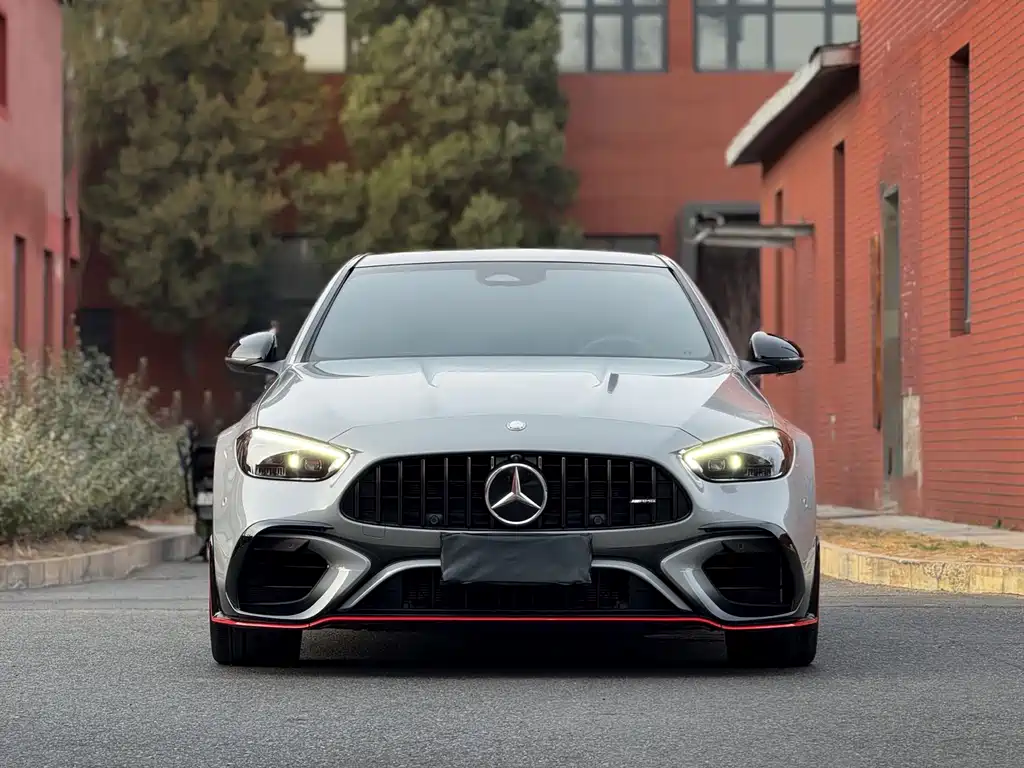 Mercedes-Benz C-Class AMG New Energy 2024 AMG C 63 S E PERFORMANCE F1 Special Edition купить на сайте DeffCars