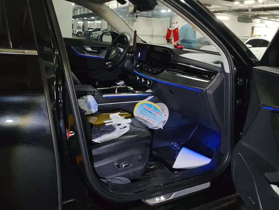 Hongqi HS5 2023 2.0T four-wheel drive Qixiang Pro version купить на сайте DeffCars
