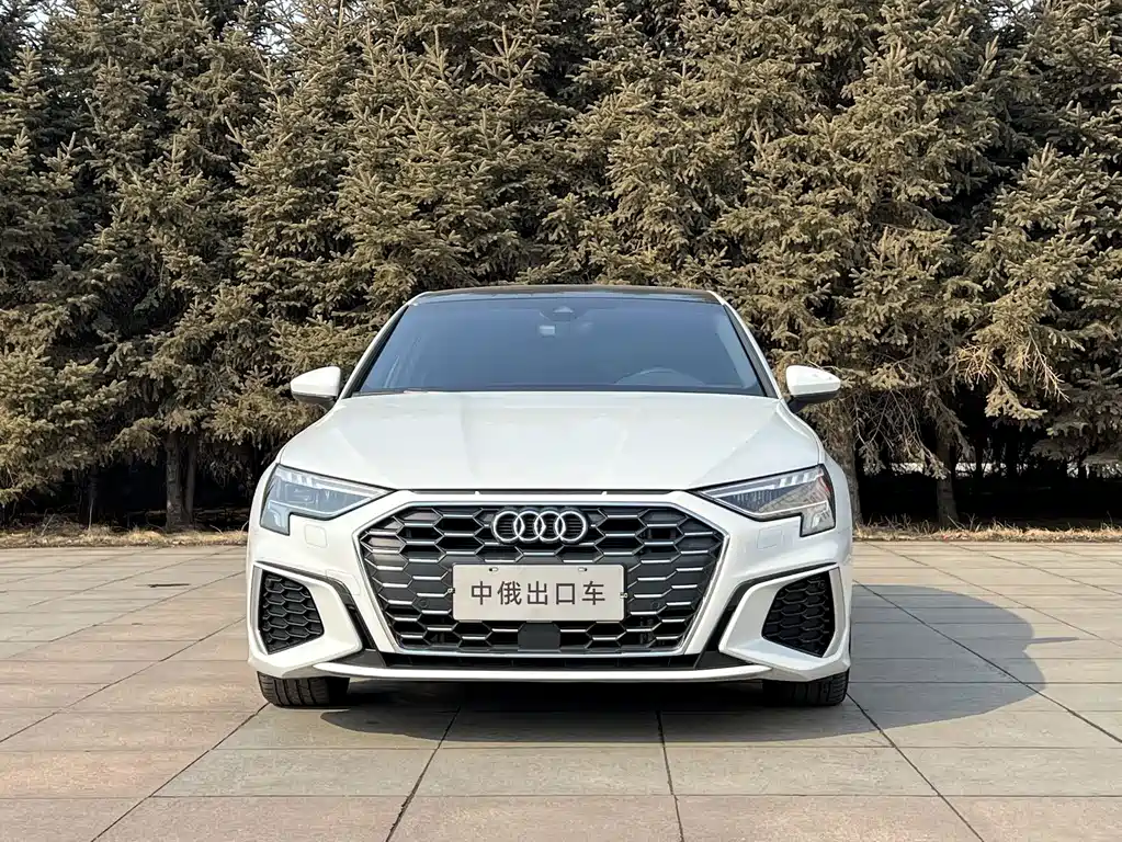 Audi A3 2023 Sportback 35 TFSI stylish and sporty купить на сайте DeffCars