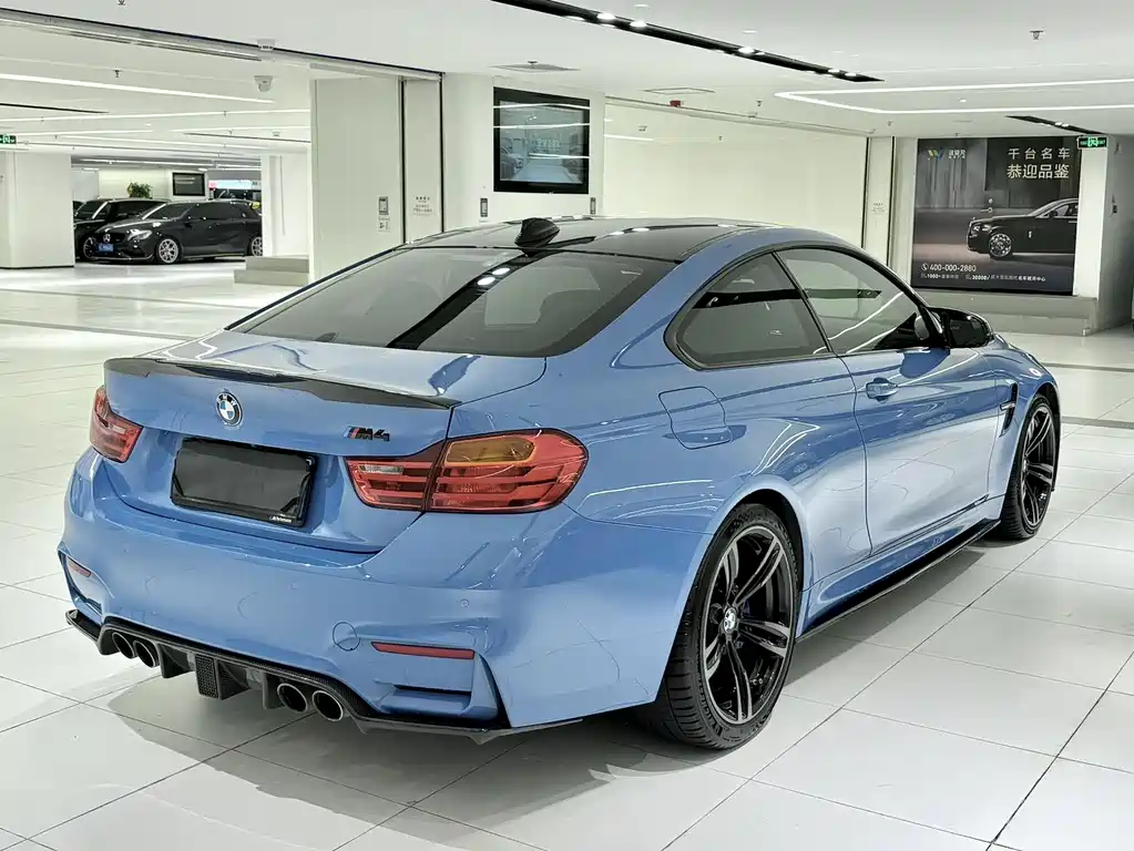 BMW M4 2015 M4 Coupe MT купить на сайте DeffCars