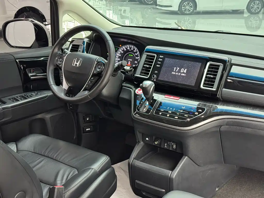 Alison 2019 2.0L Hybrid Deluxe Edition купить на сайте DeffCars