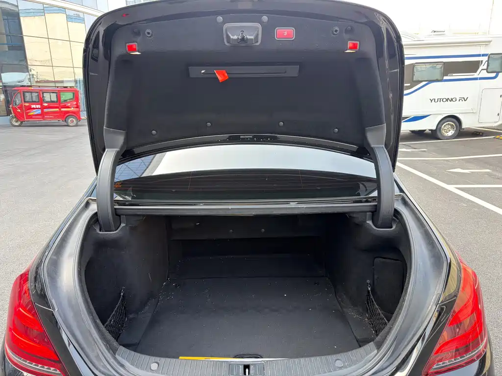 Mercedes-Benz S-Class 2018 S 320 L купить на сайте DeffCars