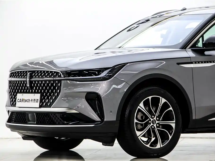 Voyager 2023 2.0T four-wheel drive premium version купить на сайте DeffCars