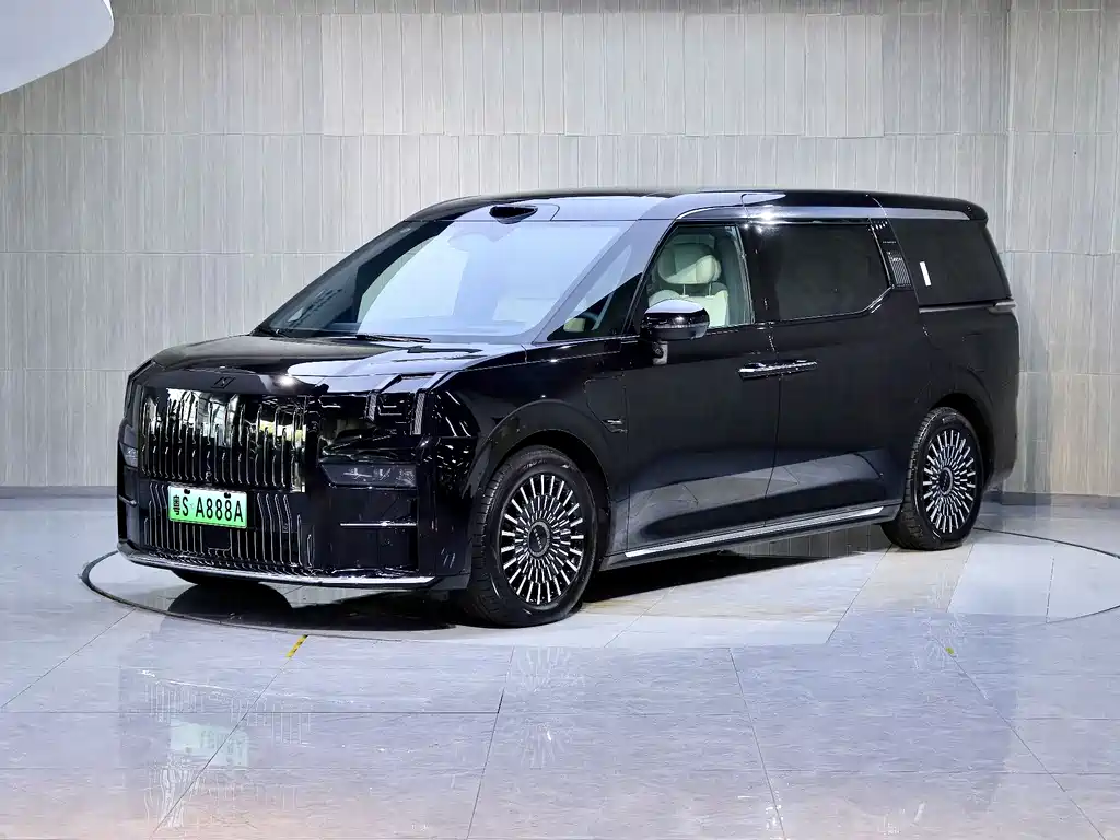 Jikrypton 009 2024 seven-seat aisle version four-wheel drive 108kWh купить на сайте DeffCars