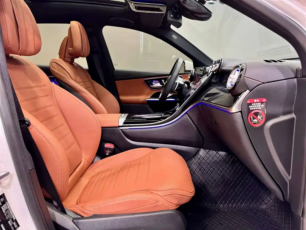 Mercedes-Benz GLC 2025 GLC 260 L 4MATIC luxury model купить на сайте DeffCars