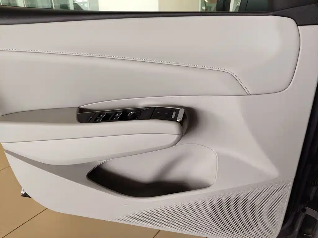 Lavida 2026 Pro 300TSI Starry Sky Intelligent Edition купить на сайте DeffCars